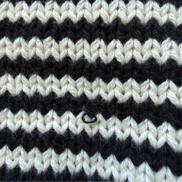 NWOT JCrew 2025 Rollneck™ sweater in stripe - Picture 5 of 9